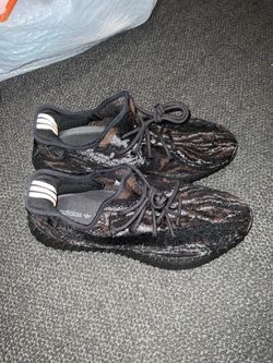 Yeezy 350 V2 Size 11.5