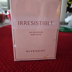 GIVENCHY (NEW) IRRESISTIBLE NUDE VELVET PERFUME 80ML