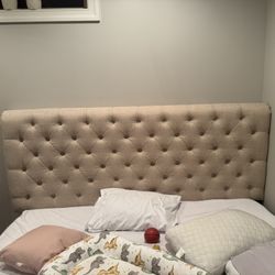 King Size Bed With Headboard 