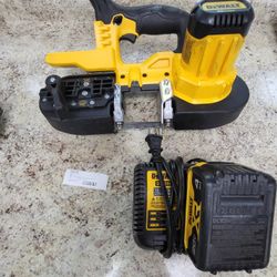 Dewalt Bandsaw With Battery And Charger 