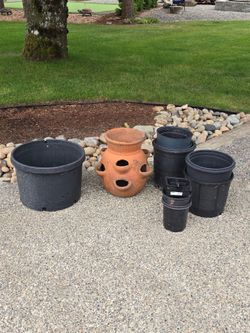 FREE***** Planter pots and terracata strawberry pot