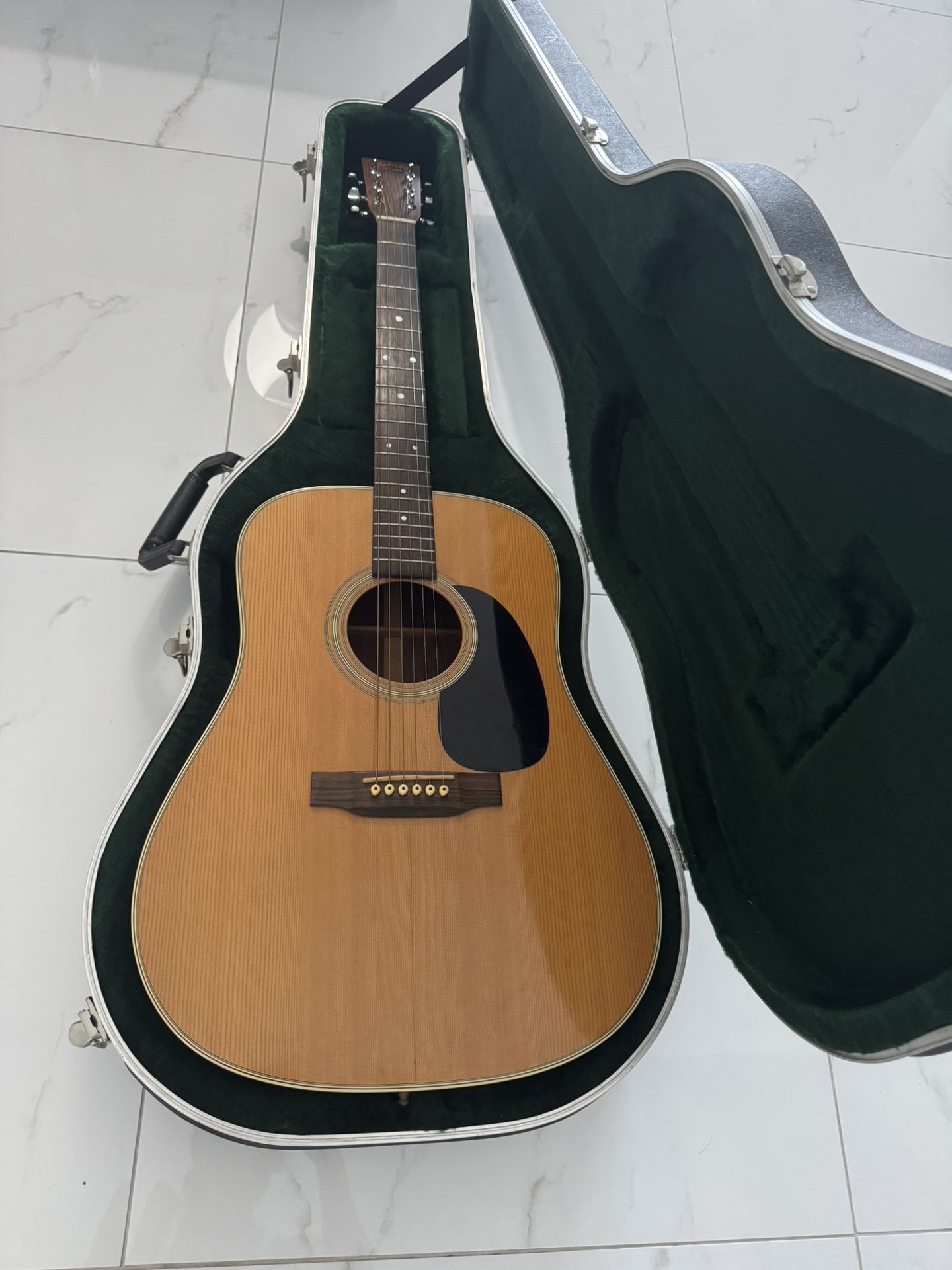 1998 Martin D28