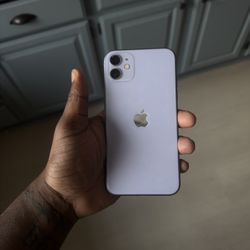 iPhone 11 64GB Unlocked 