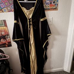 Medium Women’s Rennassaince Dress