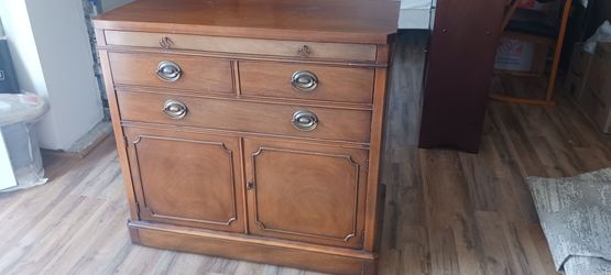 Vintage Drexel Mahogany Server/Buffet