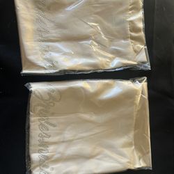 3 Bridemaid’s Robes