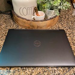 **Dell With Sim Card Slot, 7th Gen i7, Bluetooth, HDMI, and SSD