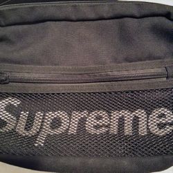 Supreme Shoulder Bag