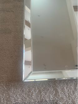 Vanity mirror