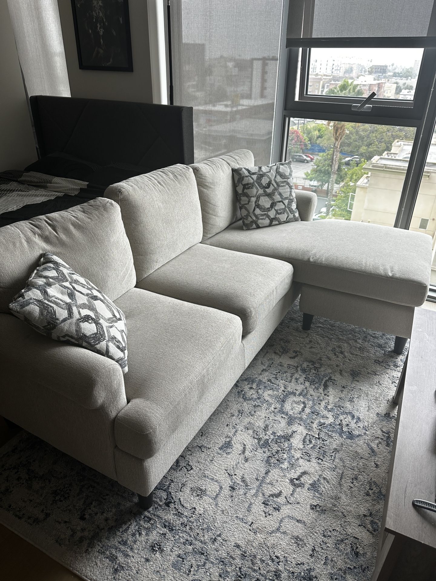 Living Spaces EMERY CHIFFON SOFA W/REVERSIBLE CHAISE