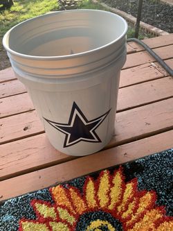 Dallas Cowboys sports bucket :5 gallon
