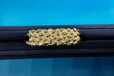 Men's Ring - Yellow Gold 10k (.417) 3.8 grams Size 10