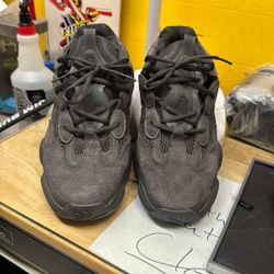 ADIDAS Yeezy Boost 500 “Utility Black” Size 12.5