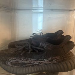Yeezy Mx Rock 