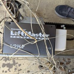 Garage Opener With Many Remote Great Shape 