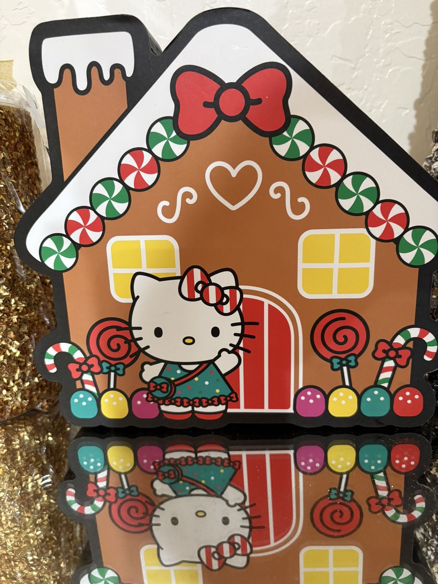 Hello Kitty Decor