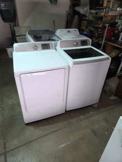 Samsung Washer And Electric Dryer Large Capacity