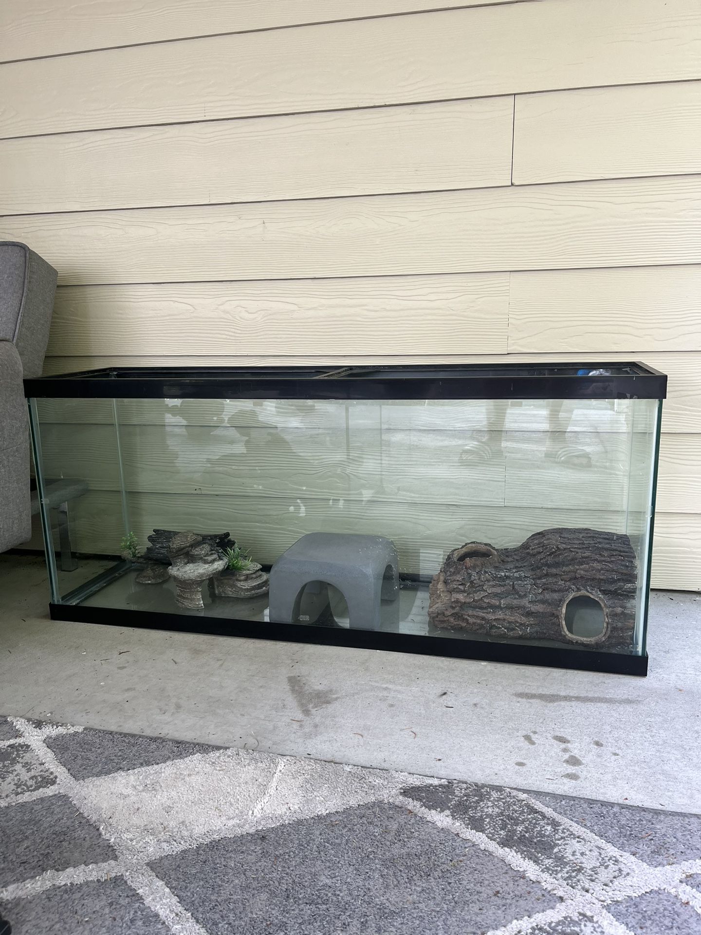 Reptile Tank