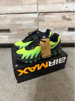 Nike Air Max DN8 Green Strike/Black/Volt size 8.5