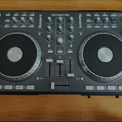 Dj Numark Mixtrack Pro Mixer