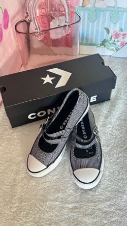 New Converse Women Mary Jane Sneakers Size 6, 7, 8 and 9