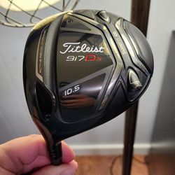 Titleist 917d driver LH with Cover
