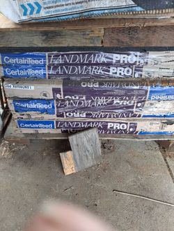 Roofing shingles   31 bundles