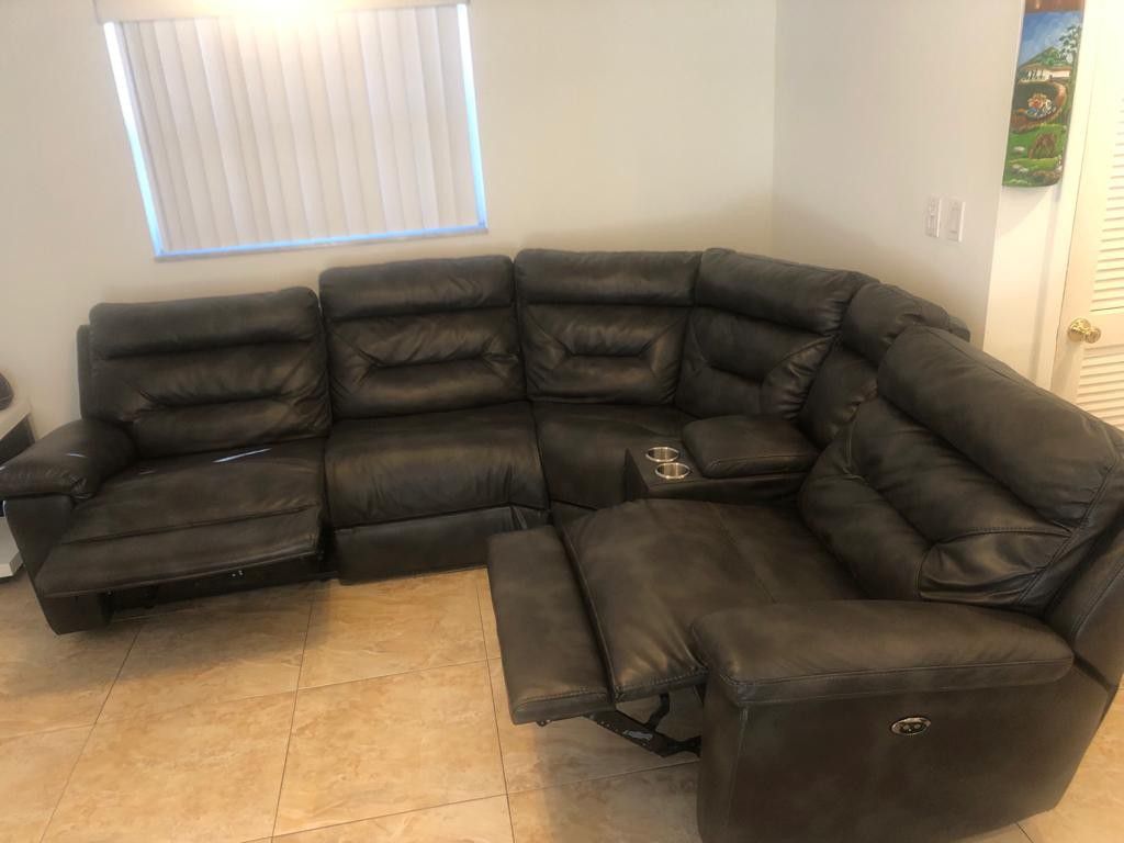 Leather Sectional Reclining Couch