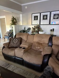 Five seat reclining sectional sofa