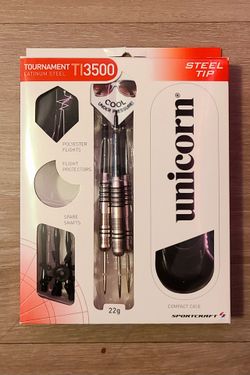 Unicorn TI3500 Steel Tip Dart Set
