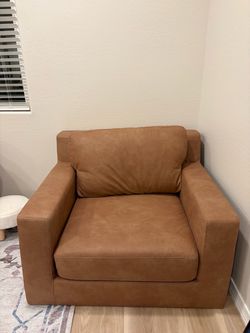 Statement chair (turns into a sleeper)