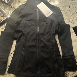 Black lululemon define jacket