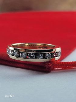 14K Yellow Gold Genuine Diamonds Band Ring Size 5.5 - Solid Gold!/ Anillo de Banda de Oro con Diamantes! 👌🎁Post Tags: Anillo de Oro