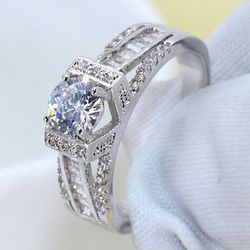 Beautiful 925 Sterling Silver Tower White Topaz Gem Wedding Engagement Ring