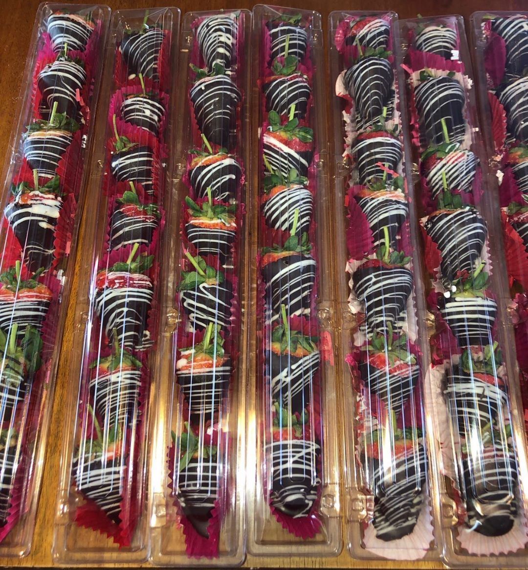 $20 chocolate covered strawberries limited qtys
