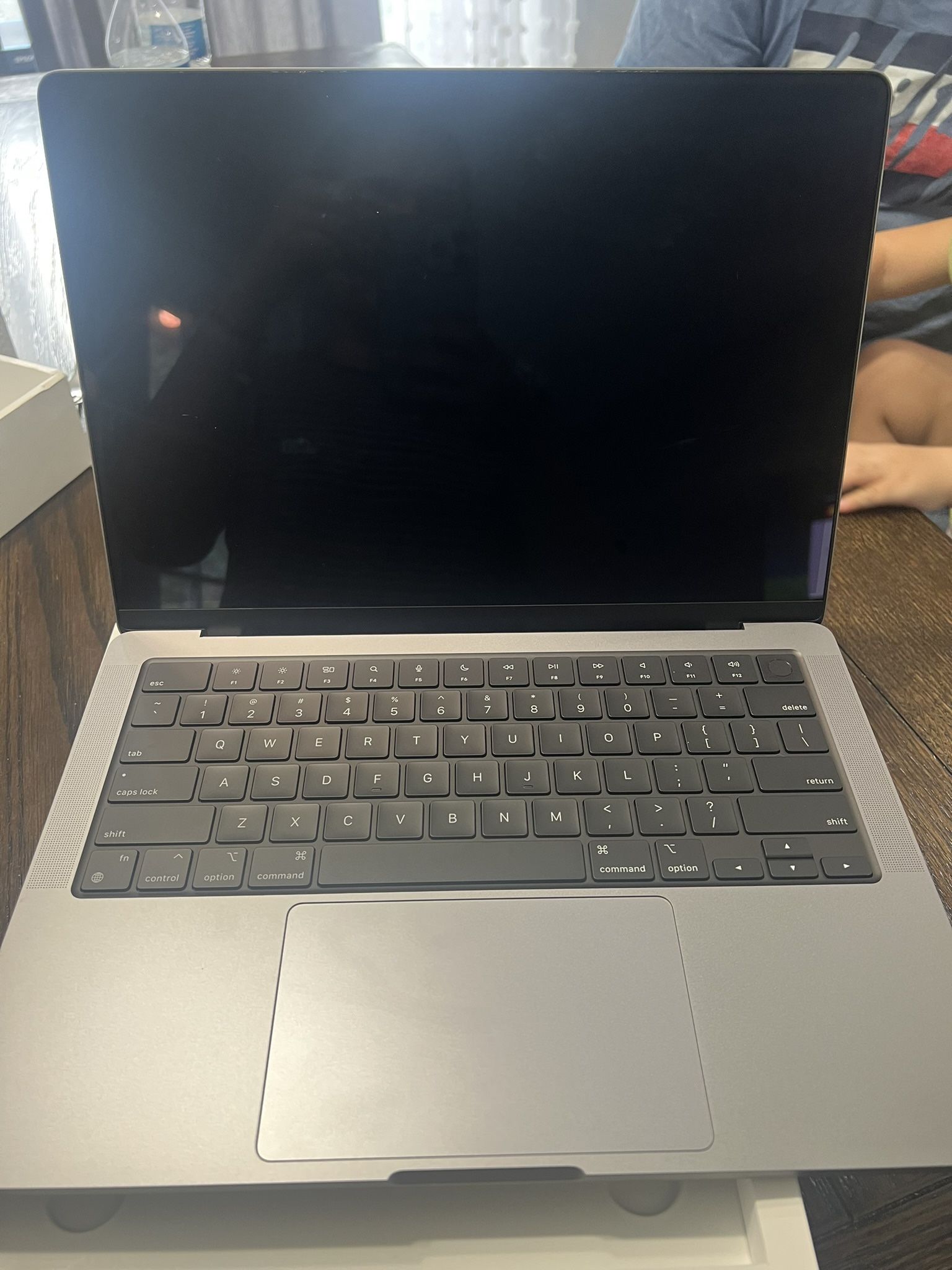 MacBook Pro Model A2918