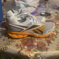 Reebok Men Shoes Size 14