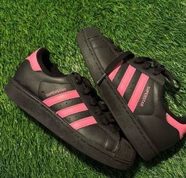Kid Adidas size 4y used no box