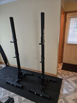 Rogue S-4 Squat Stand With Extra Jhooks