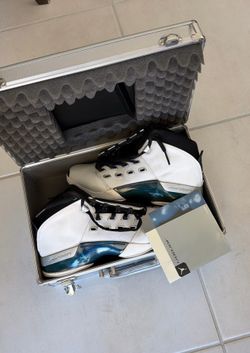 Jordan 17 college blue size 9