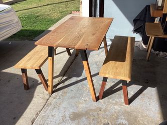 restaurant quality table ( no benches ) table only!