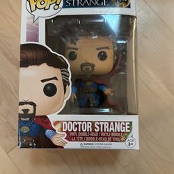 NIB Funko pop Doctor strange
