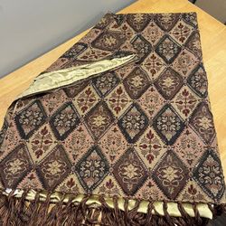 LOW PRICE MOVING- BEAUTIFUL SILK BEADED BOHO VINTAGE PIER 1 TAPESTRY 