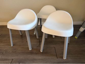 Skip Hop Toddler Chairs (3)