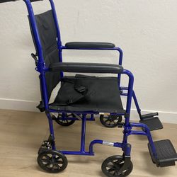 Very nice Lightweight Transport Wheelchair 