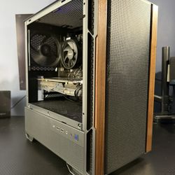 ALL NEW Wood - NO RGB Gaming PC