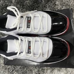 Jordan 11 Low Concord Bred