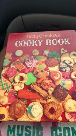 Betty Crocker Cooky book