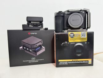 Sony A6700 + Lense 50mm + Cooling Fan