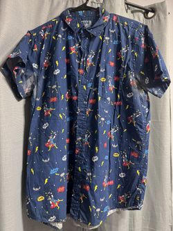 Box Lunch Marvel Button Up